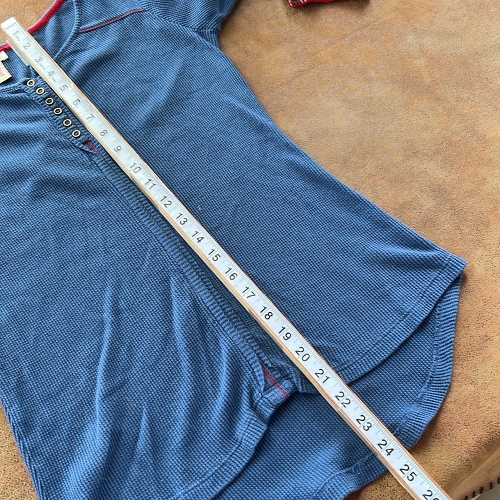 Sundance Women's Blue Long Sleeve Henley Cotton Top with Patterned Cuffs. Small - Picture 9 of 9